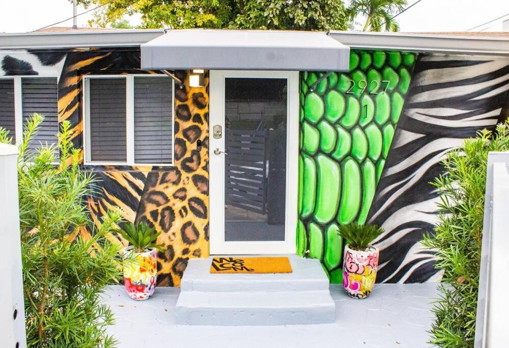 Unique Miami Art Escape W/ Hottub, Arcade & Murals Экстерьер фото